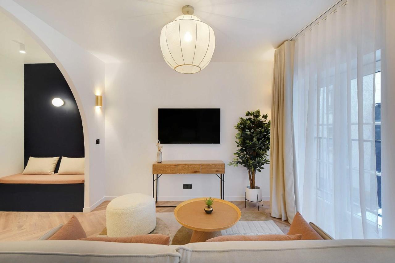 Charming Apartment Near Maraissentier Parigi Esterno foto
